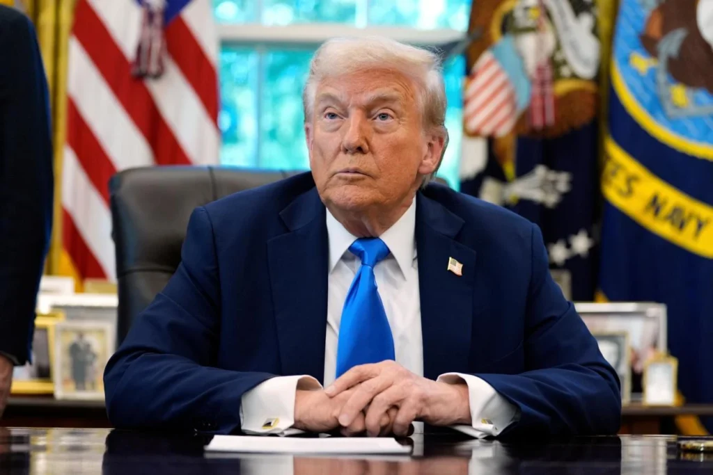 Трамп заявил, что Россия готова скоро заключить сделку по Украине Трамп заявил, что Россия готова скоро заключить сделку по Украине