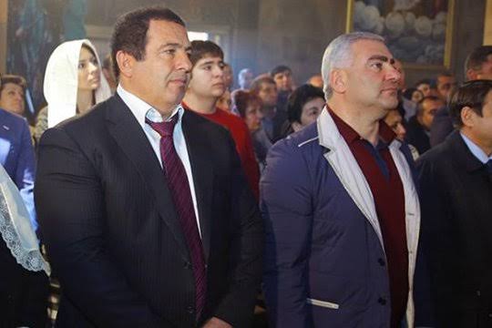 Армянского олигарха оставили с голым задом Армянского олигарха оставили с голым задом